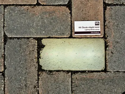 KK ÓBUDA Világító térkő