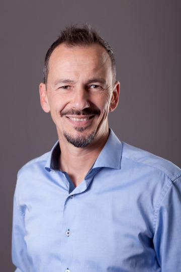 Cselik Szabolcs Cselik Szabolcs